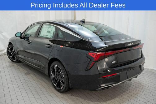 Aurora Black Pearl 2026 Kia K5 GT-Line FWD