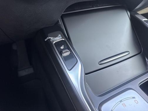 Snow White Pearl 2025 Kia Sorento Hybrid EX