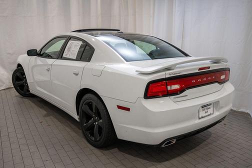 2013 Dodge Charger SXT