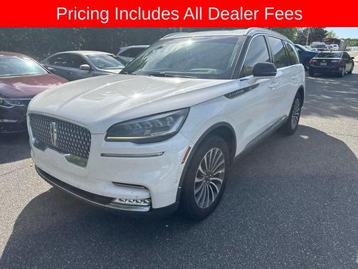White 2021 Lincoln Aviator Reserve AWD