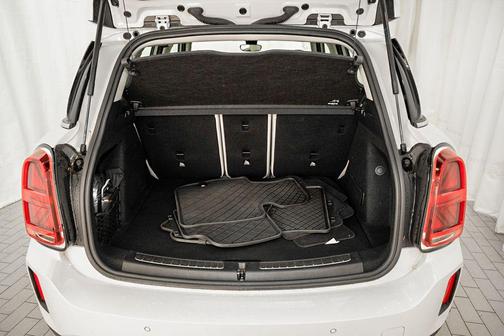 Nanuq White Metallic 2023 MINI Countryman Cooper S ALL4