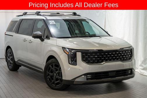 Ivory Silver 2025 Kia Carnival SX Prestige