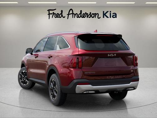 2025 Kia Sorento S