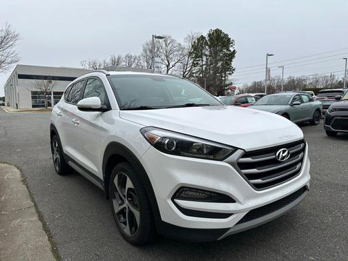 2018 Hyundai TUCSON Sport