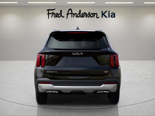2025 Kia Sorento S