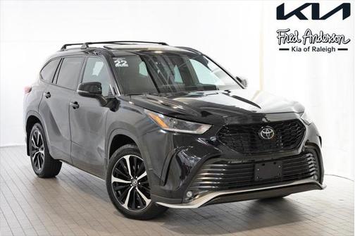 2022 Toyota Highlander XSE