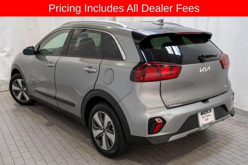 Steel Gray 2022 Kia Niro LX