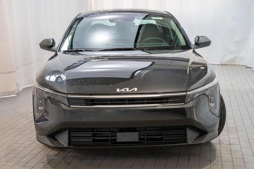 Interstellar Gray 2026 Kia K4 LX