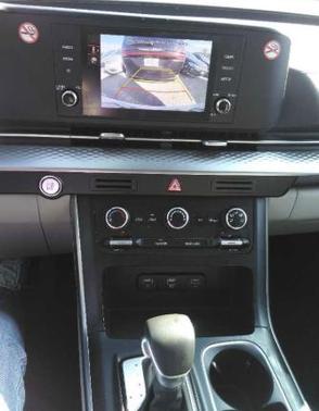 2024 Kia Carnival LX