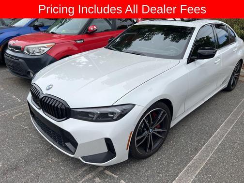 Mineral White Metallic 2023 BMW 330 330i