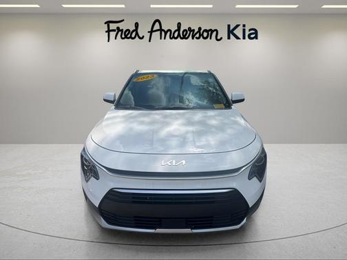 2023 Kia Niro EX