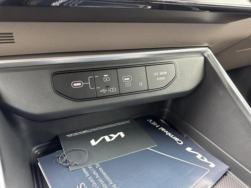 2026 Kia Carnival Hybrid EX