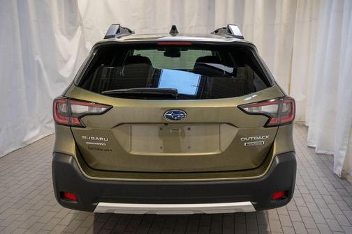 2023 Subaru Outback Touring