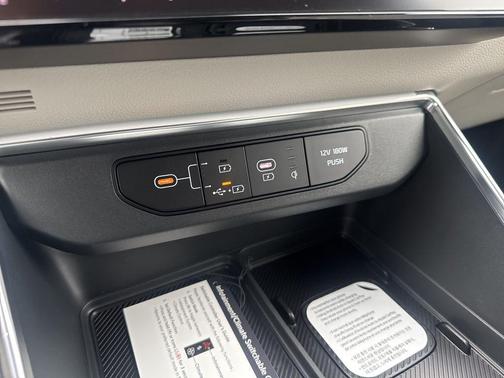 2026 Kia Carnival Hybrid EX