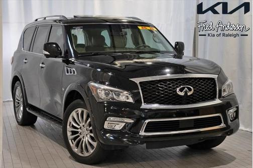 2017 INFINITI QX80 Base