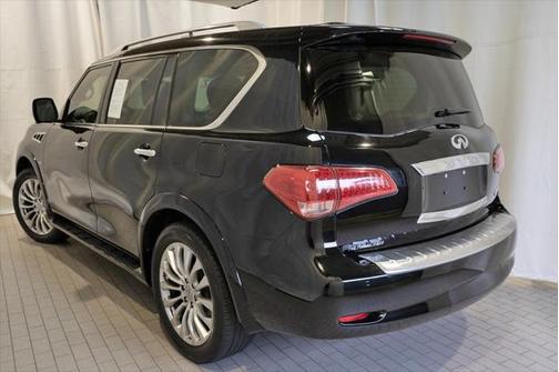 2017 INFINITI QX80 Base