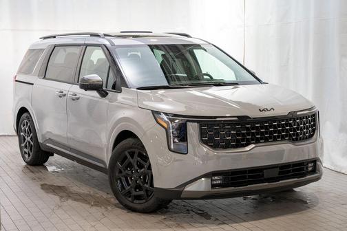 Ceramic Silver 2026 Kia Carnival SX