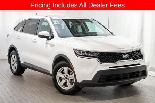 Glacial White Pearl 2021 Kia Sorento LX