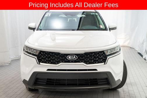 Glacial White Pearl 2021 Kia Sorento LX