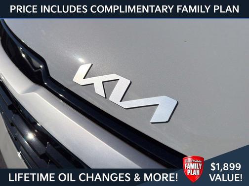 Wolf Gray 2027 Kia Sportage EX