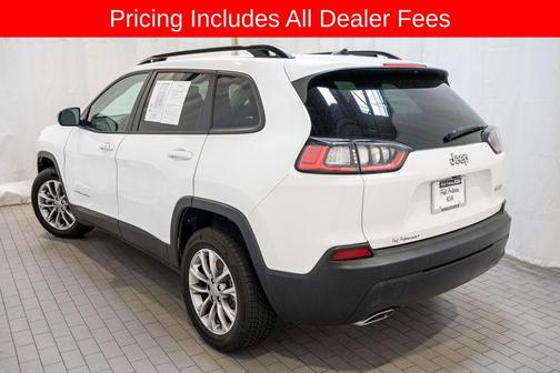 Bright White Clearcoat 2022 Jeep Cherokee Latitude Lux