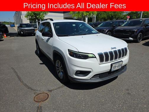 Bright White Clearcoat 2022 Jeep Cherokee Latitude Lux