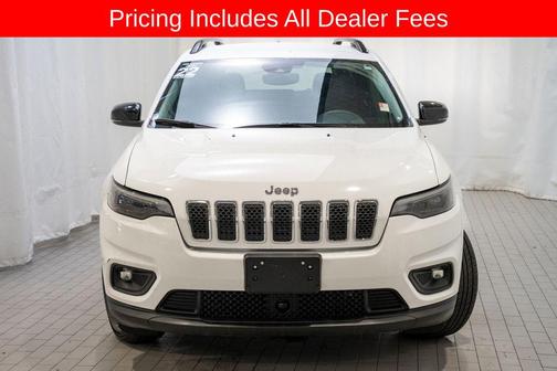 Bright White Clearcoat 2022 Jeep Cherokee Latitude Lux