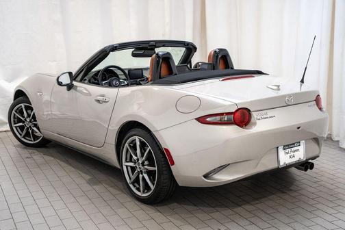 2023 Mazda MX-5 Miata Grand Touring