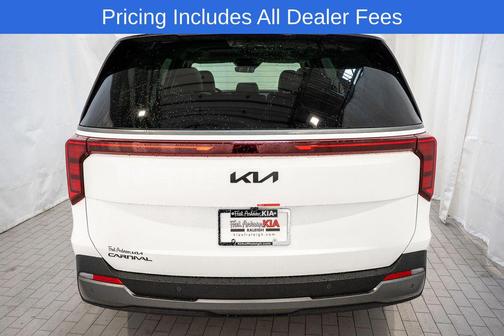 Snow White Pearl 2026 Kia Carnival SX