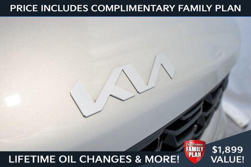 Ivory Silver 2026 Kia Sorento S