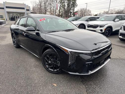 2025 Kia K4 GT-Line Turbo