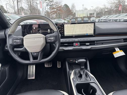 2025 Kia K4 GT-Line Turbo