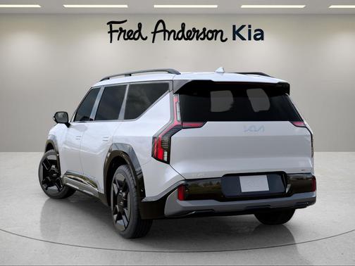 2026 Kia EV9 GT-Line