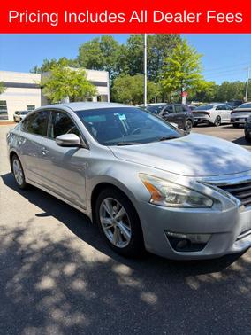 Brilliant Silver 2015 Nissan Altima 2.5 SL