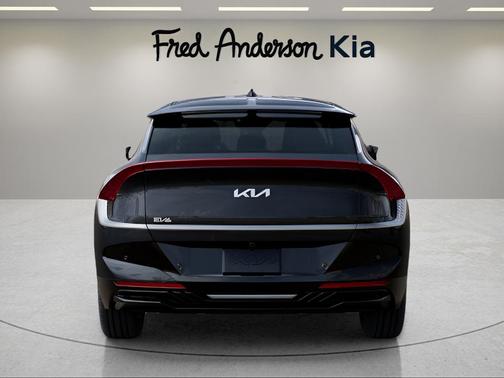 2025 Kia EV6 Light Long Range