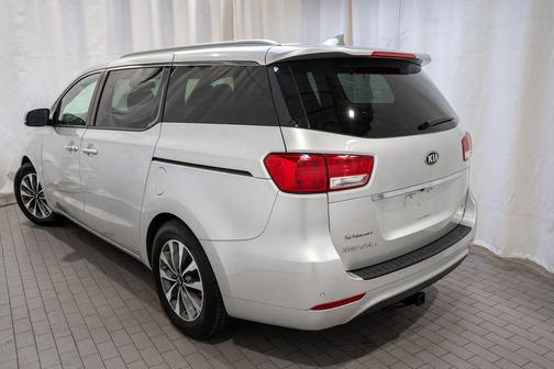 2015 Kia Sedona SX