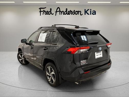 2021 Toyota RAV4 Prime SE