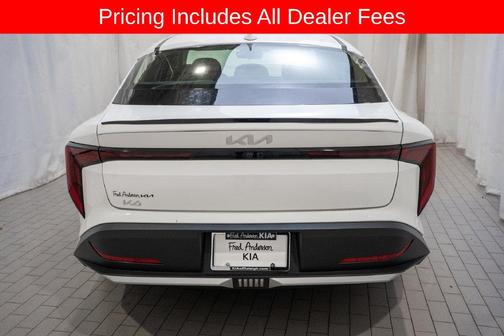 Snow White Pearl 2025 Kia K4 EX