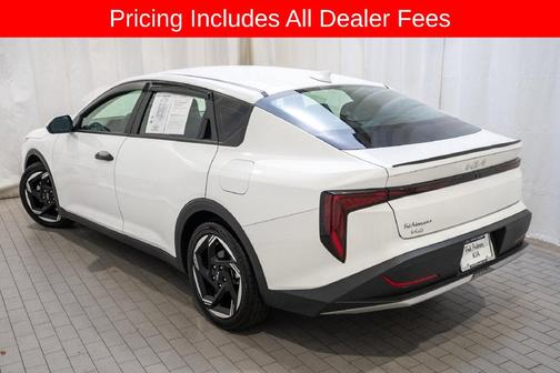 Snow White Pearl 2025 Kia K4 EX