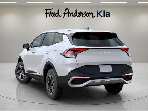 2025 Kia Sportage LX