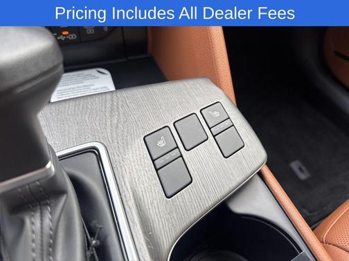 Glacial White Pearl 2026 Kia Sportage X-Line