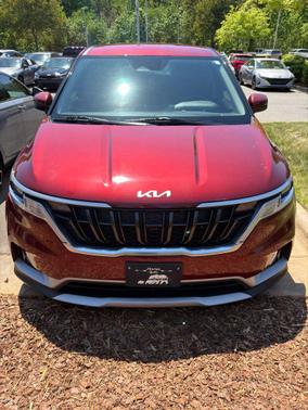 Flare Red 2022 Kia Carnival LXS