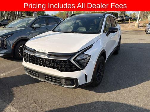 Glacial White Pearl 2023 Kia Sportage S