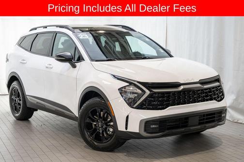 Glacial White Pearl 2023 Kia Sportage S