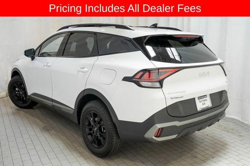 Glacial White Pearl 2023 Kia Sportage S