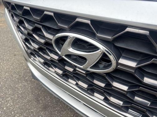 2019 Hyundai SANTA FE SEL 2.4