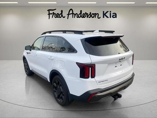 2025 Kia Sorento SX