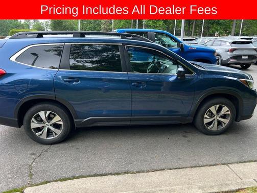 Abyss Blue Pearl 2022 Subaru Ascent Premium 7-Passenger