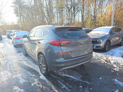 2019 Hyundai TUCSON SE