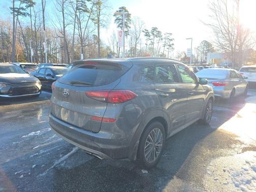 2019 Hyundai TUCSON SE